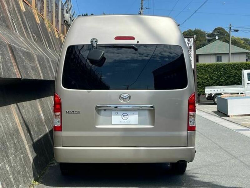 HIACE VAN-10