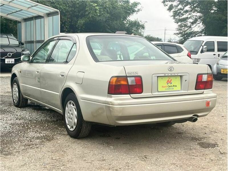 CAMRY-4