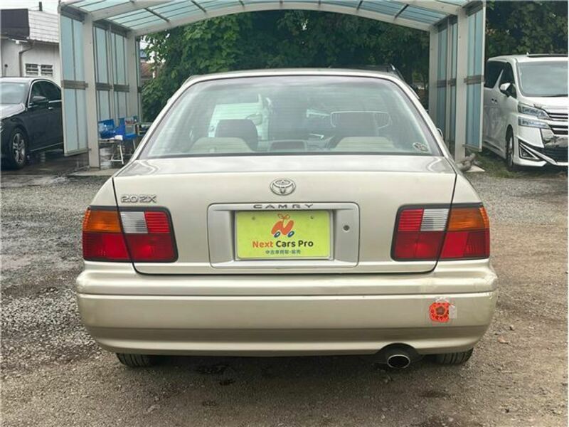 CAMRY-5