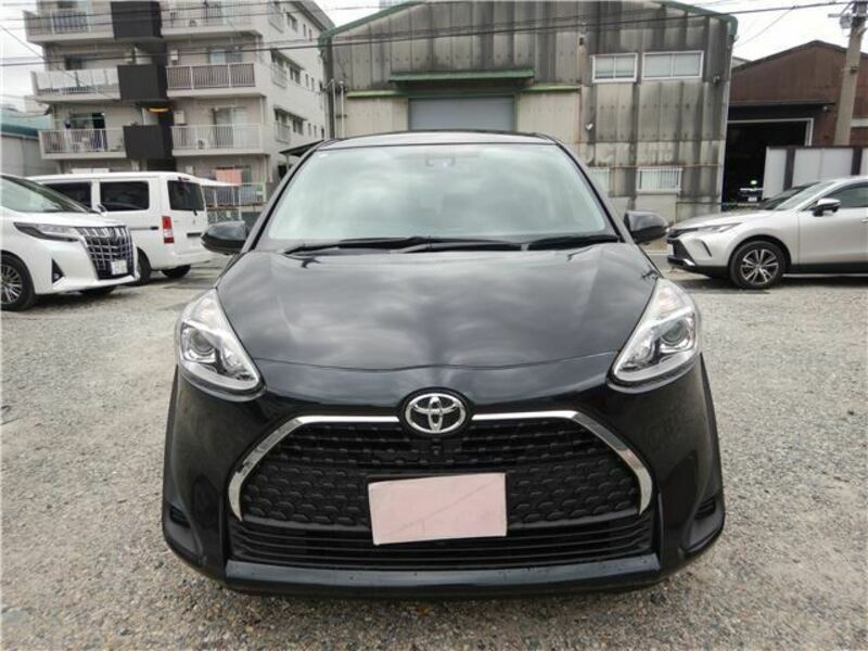 TOYOTA　SIENTA