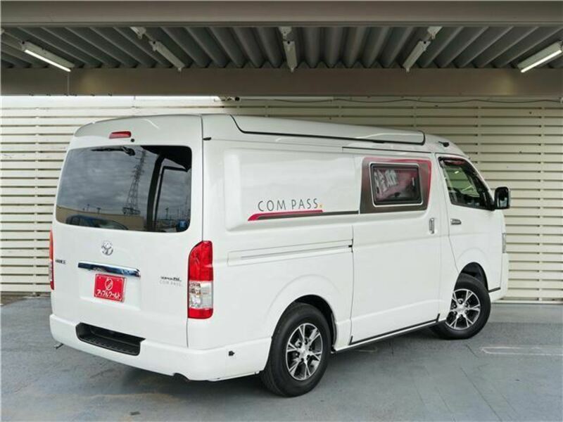 HIACE VAN-1