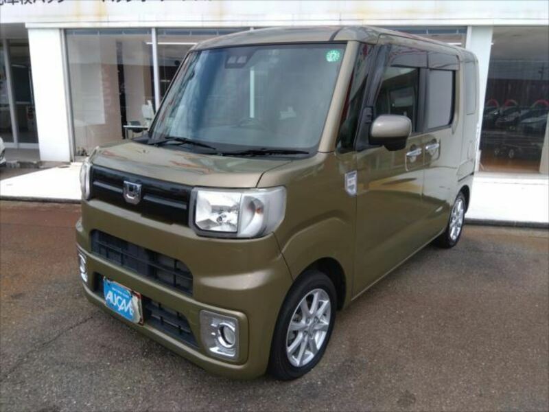 DAIHATSU　WAKE