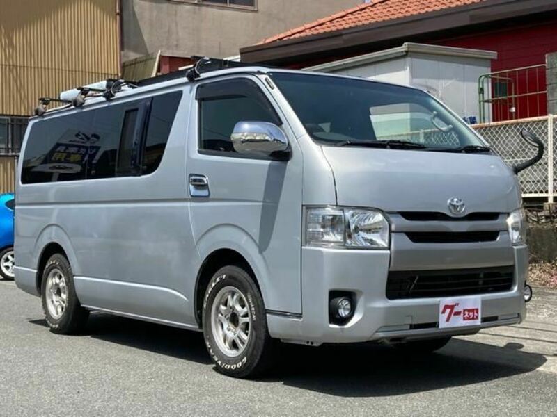 HIACE VAN-11