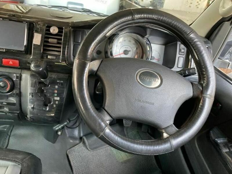 HIACE VAN-45