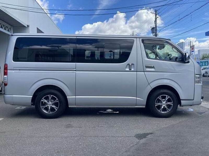 HIACE VAN-15