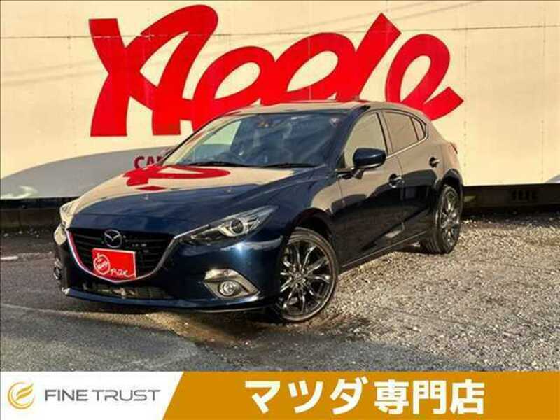 MAZDA　AXELA