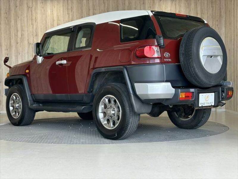 FJ CRUISER-16