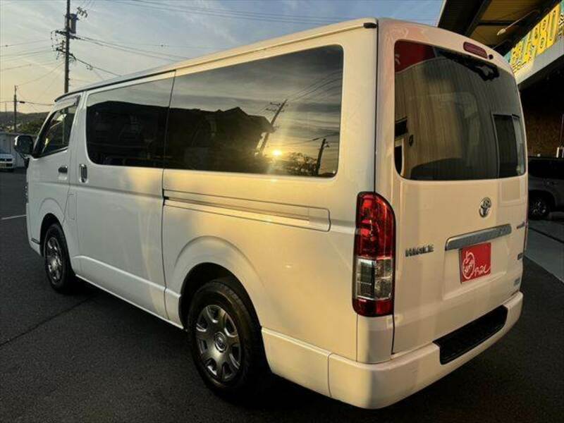 HIACE VAN-19