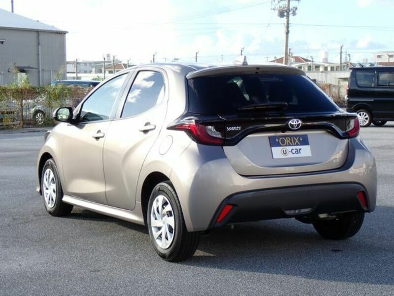 YARIS-7