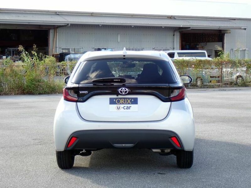 YARIS-6