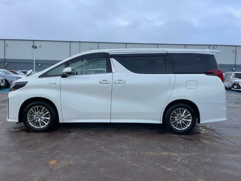 ALPHARD-9