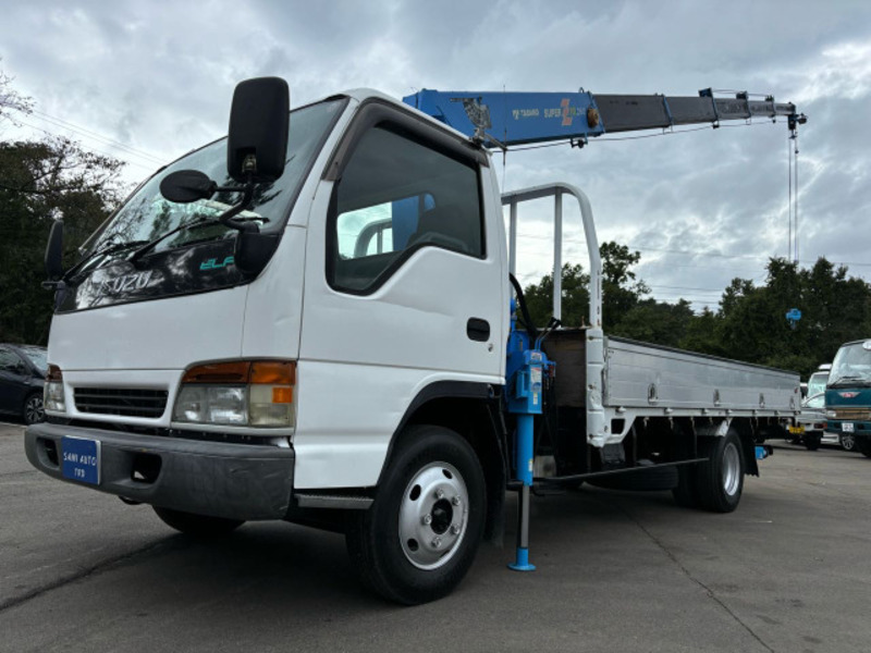 ISUZU　ELF