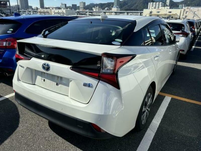 PRIUS-5