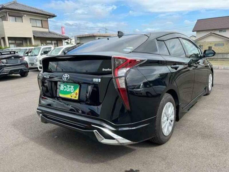 PRIUS-6