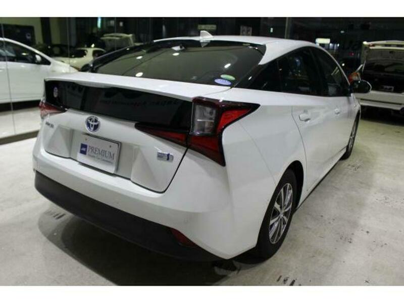 PRIUS-1