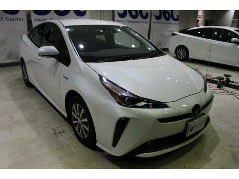 PRIUS-11