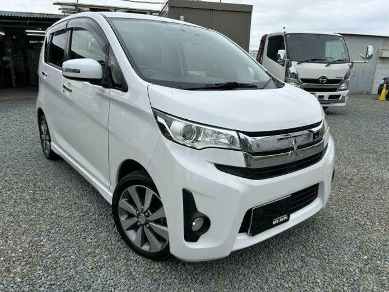 MITSUBISHI　EK CUSTOM