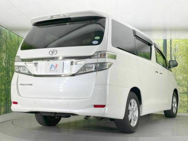 VELLFIRE-18