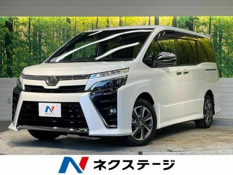 TOYOTA　VOXY