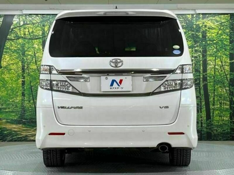 VELLFIRE-16