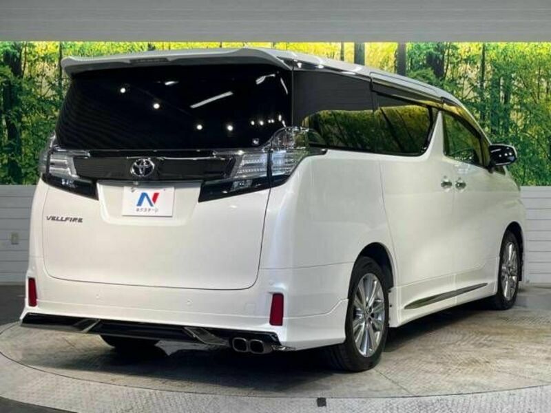 VELLFIRE-15