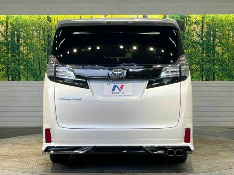 VELLFIRE-16