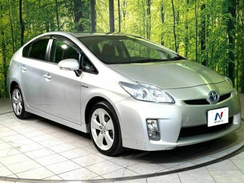 PRIUS-16