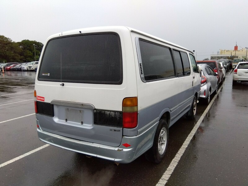 HIACE VAN-2