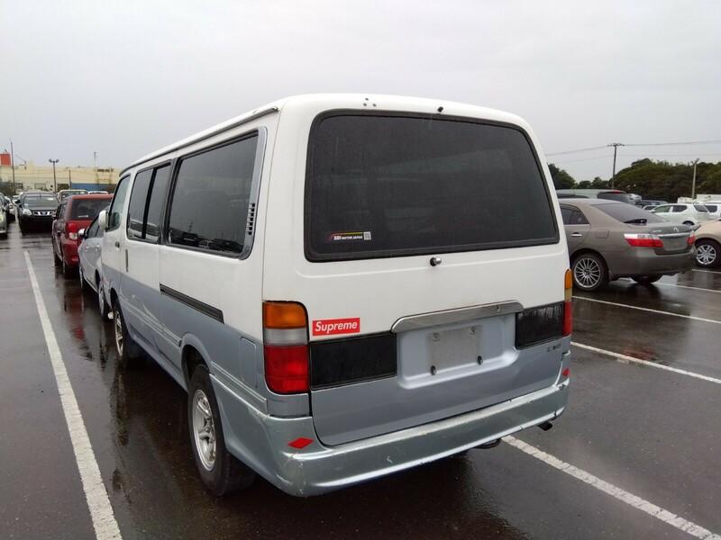 HIACE VAN-3