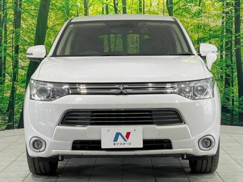 OUTLANDER PHEV-14