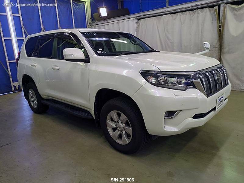 LAND CRUISER PRADO-1