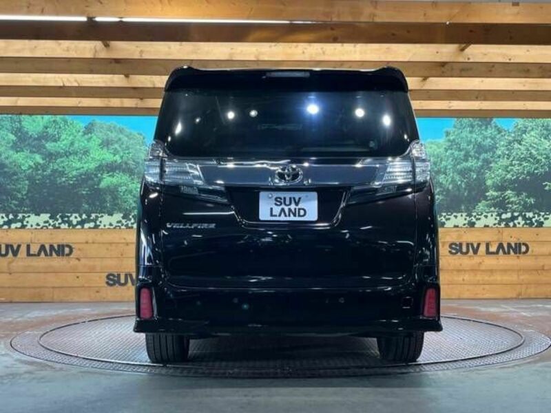 VELLFIRE-16