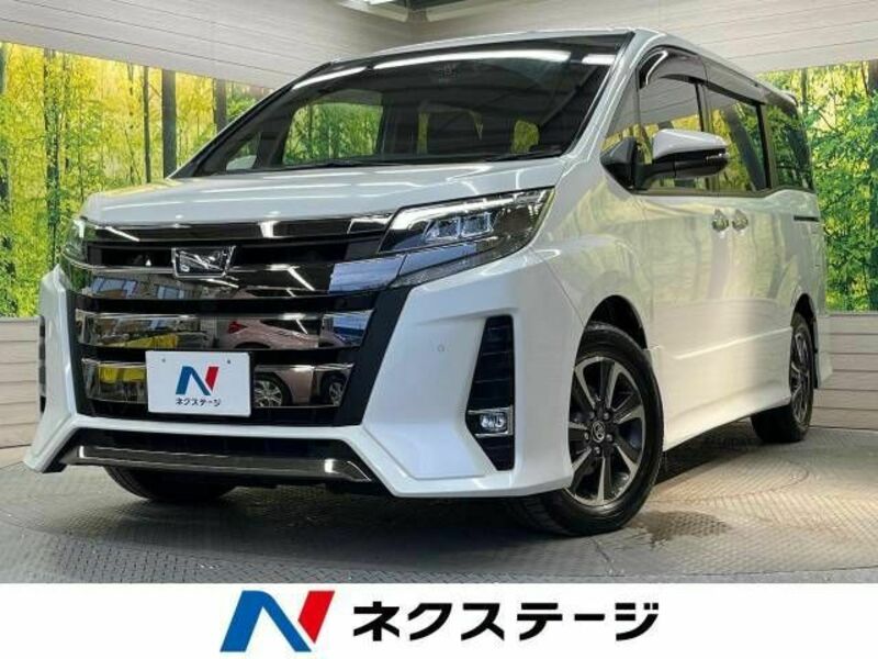 TOYOTA　NOAH