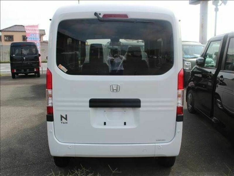 N-VAN-3