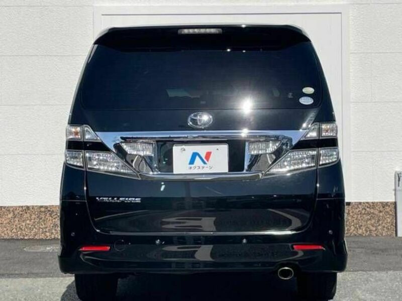 VELLFIRE-14