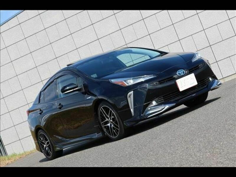 PRIUS-4