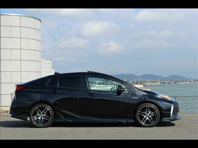 PRIUS-5