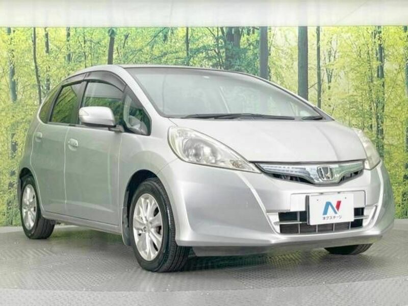 FIT HYBRID-16