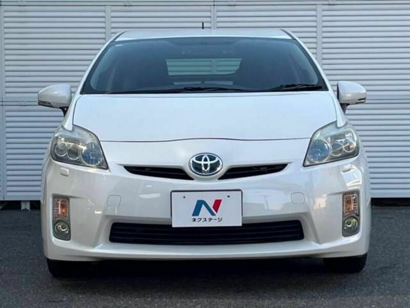 PRIUS-14