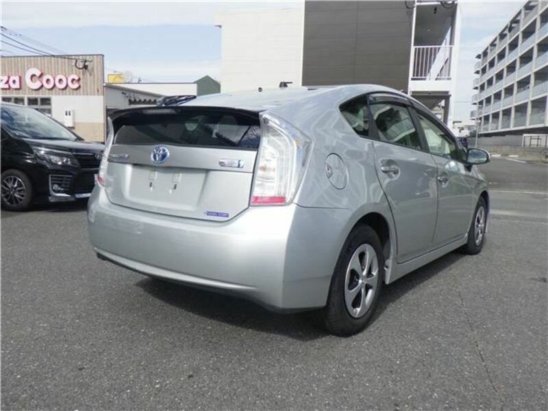 PRIUS PHV-3