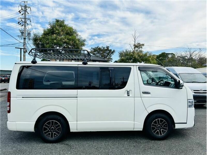 HIACE VAN-7