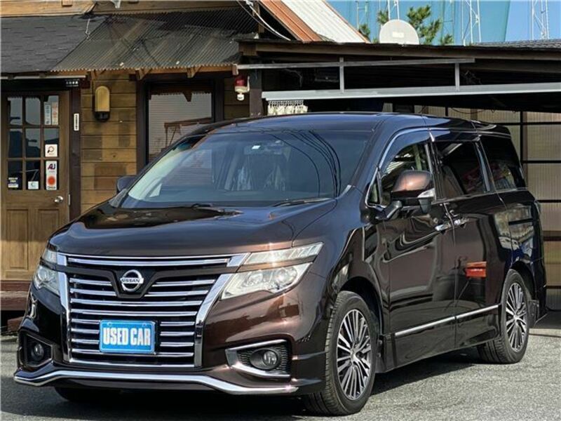 NISSAN　ELGRAND