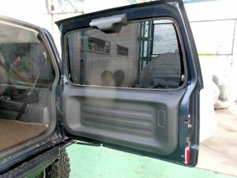 JIMNY-27