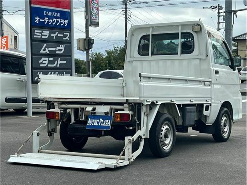 HIJET TRUCK-1