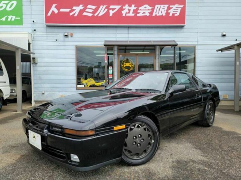 TOYOTA　SUPRA