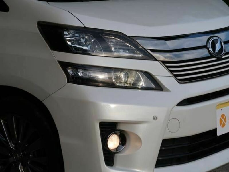 VELLFIRE-4