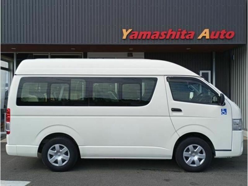 HIACE VAN-3