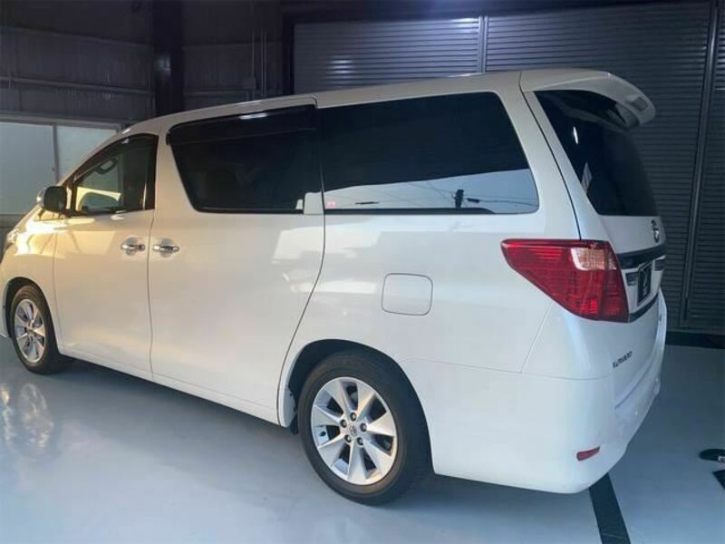 ALPHARD-8