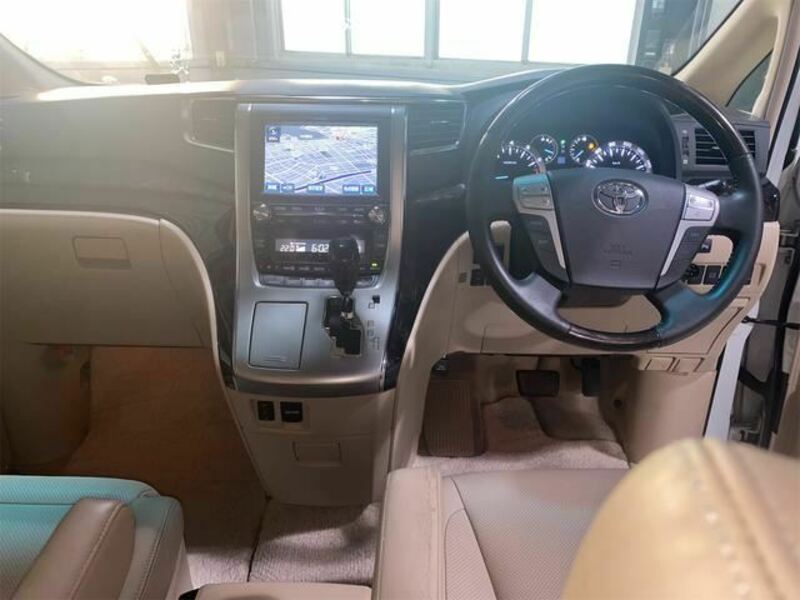 ALPHARD-13