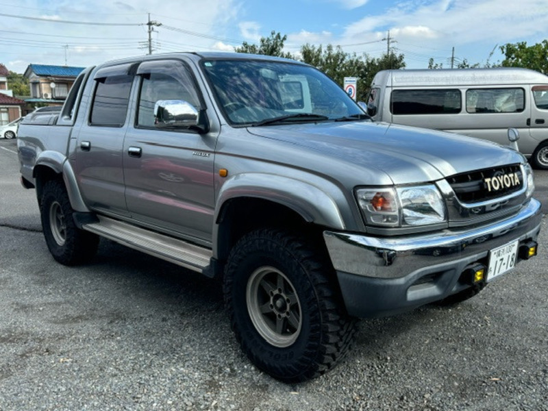 HILUX